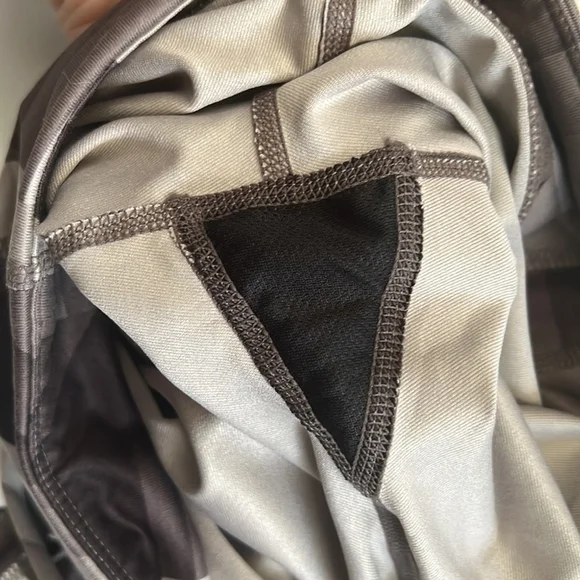 NWT ATHLETA MidRise Frost Chaturanga Tights Shale size XS - Picture 5 of 9